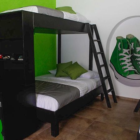 Hostal El Armario Leon Ngoại thất bức ảnh