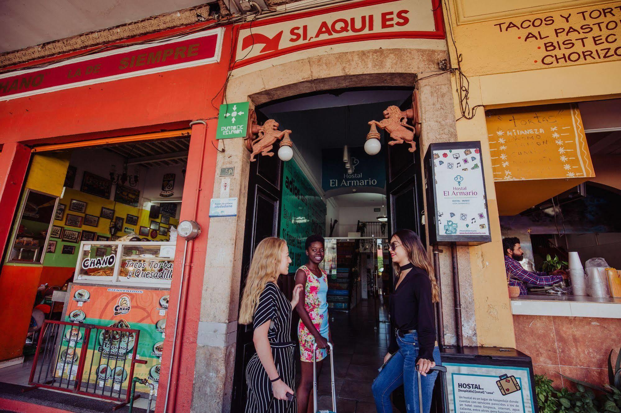 Hostal El Armario Leon Ngoại thất bức ảnh